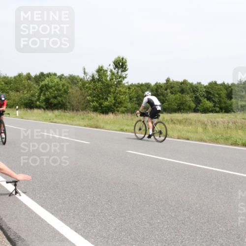 22.06.2025 - Viking Triathlon Yannick Fuchs http://msf.ph/oto/8089250 22.06.2025 13:23:17 Radfahren 155, 202, 246, 547 meine-sportfotos.de