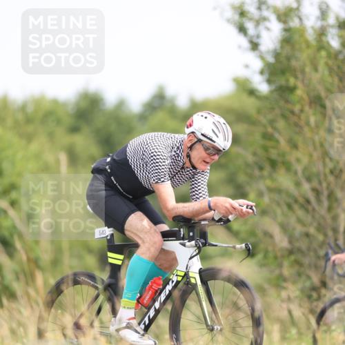22.06.2025 - Viking Triathlon Yannick Fuchs http://msf.ph/oto/8089251 22.06.2025 13:20:14 Radfahren 319, 543 meine-sportfotos.de