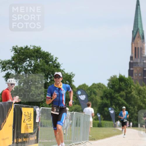 22.06.2025 - Viking Triathlon H.Heesch http://msf.ph/oto/8089281 22.06.2025 12:58:19 Laufen 28 meine-sportfotos.de