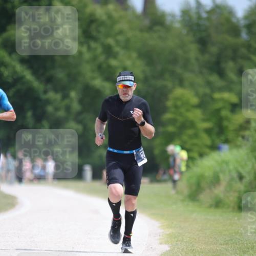 22.06.2025 - Viking Triathlon H.Heesch http://msf.ph/oto/8089302 22.06.2025 12:58:21 Laufen 28, 173, 237 meine-sportfotos.de