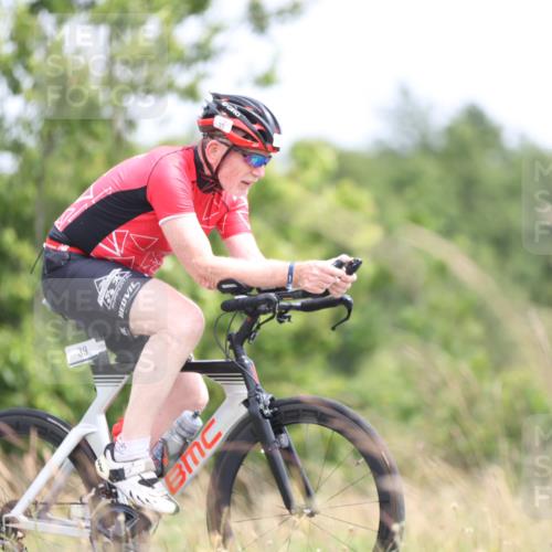 22.06.2025 - Viking Triathlon Yannick Fuchs http://msf.ph/oto/8089307 22.06.2025 13:20:51 Radfahren 39, 378, 636 meine-sportfotos.de