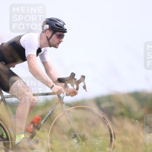 22.06.2025 - Viking Triathlon Yannick Fuchs http://msf.ph/oto/8089339 22.06.2025 13:20:54 Radfahren 39, 378, 636 meine-sportfotos.de