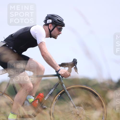22.06.2025 - Viking Triathlon Yannick Fuchs http://msf.ph/oto/8089343 22.06.2025 13:20:55 Radfahren 39, 378, 636 meine-sportfotos.de