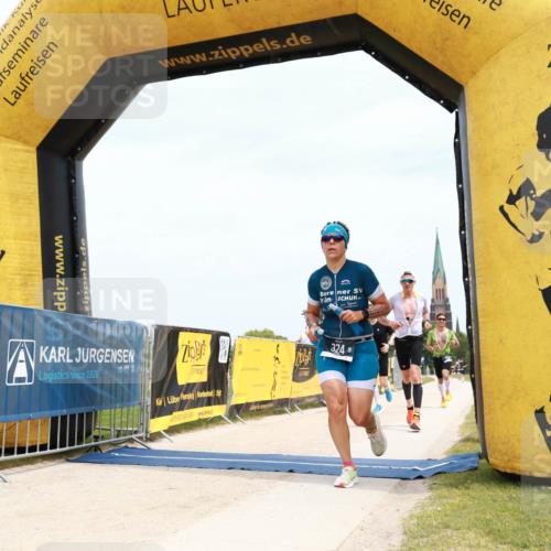 22.06.2025 - Viking Triathlon H.Heesch http://msf.ph/oto/8089352 22.06.2025 13:29:37 Laufen 220, 258, 324, 370, 381 meine-sportfotos.de