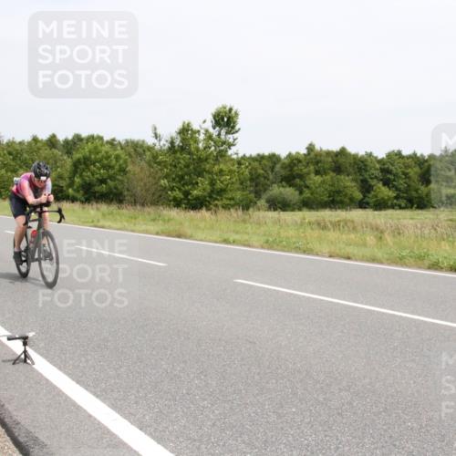 22.06.2025 - Viking Triathlon Yannick Fuchs http://msf.ph/oto/8089379 22.06.2025 13:23:21 Radfahren 155, 202 meine-sportfotos.de