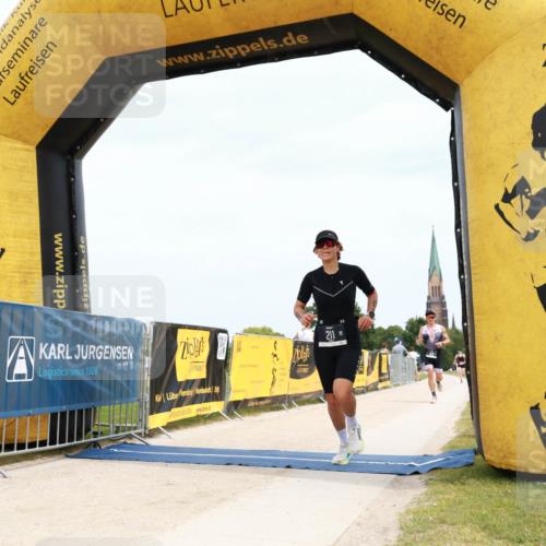 22.06.2025 - Viking Triathlon H.Heesch http://msf.ph/oto/8089402 22.06.2025 13:29:52 Laufen 211, 420 meine-sportfotos.de