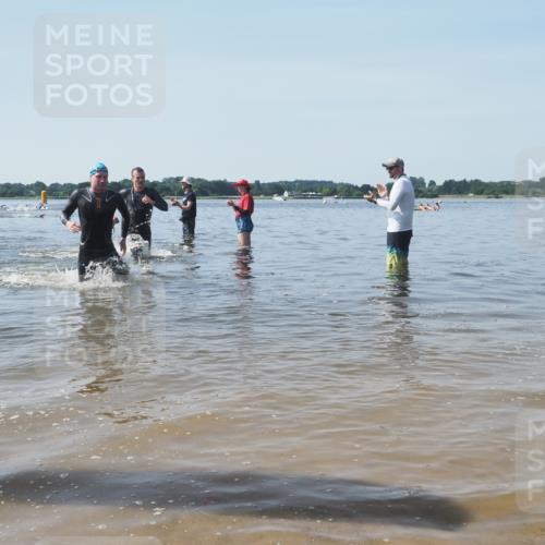 22.06.2025 - Viking Triathlon KatJ http://msf.ph/oto/8089410 22.06.2025 10:25:04 Schwimmen 4, 521 meine-sportfotos.de