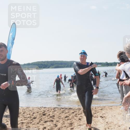 22.06.2025 - Viking Triathlon MichiJ http://msf.ph/oto/8089412 22.06.2025 10:37:30 Schwimmen 21, 34, 131, 141, 163, 177, 180, 187, 233, 245, 253, 312, 316, 344, 383, 456, 614, 639 meine-sportfotos.de