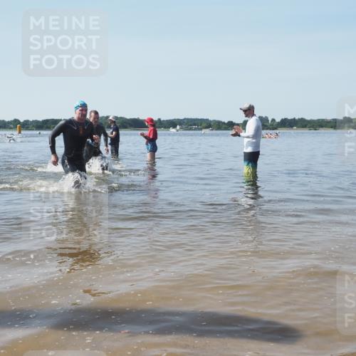 22.06.2025 - Viking Triathlon KatJ http://msf.ph/oto/8089417 22.06.2025 10:25:04 Schwimmen 4, 521 meine-sportfotos.de