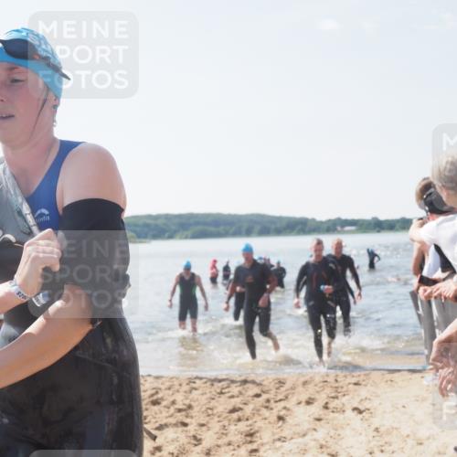 22.06.2025 - Viking Triathlon MichiJ http://msf.ph/oto/8089438 22.06.2025 10:37:31 Schwimmen 21, 34, 131, 141, 163, 177, 180, 187, 245, 253, 312, 316, 344, 383, 456, 614, 639 meine-sportfotos.de