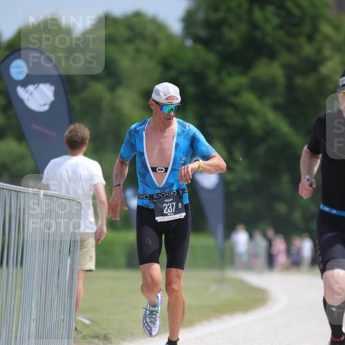 22.06.2025 - Viking Triathlon H.Heesch http://msf.ph/oto/8089440 22.06.2025 12:58:23 Laufen 28, 173, 237 meine-sportfotos.de