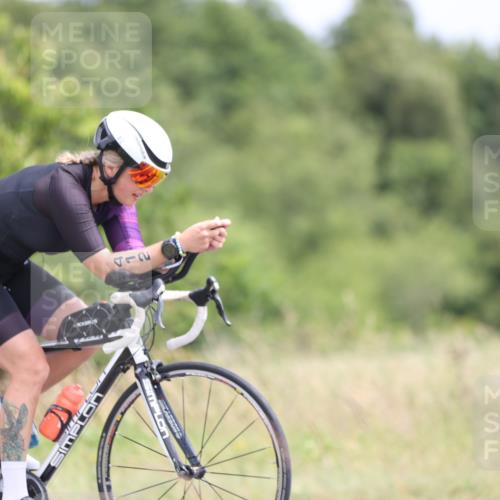 22.06.2025 - Viking Triathlon Yannick Fuchs http://msf.ph/oto/8089448 22.06.2025 13:21:05 Radfahren 412, 525, 615 meine-sportfotos.de