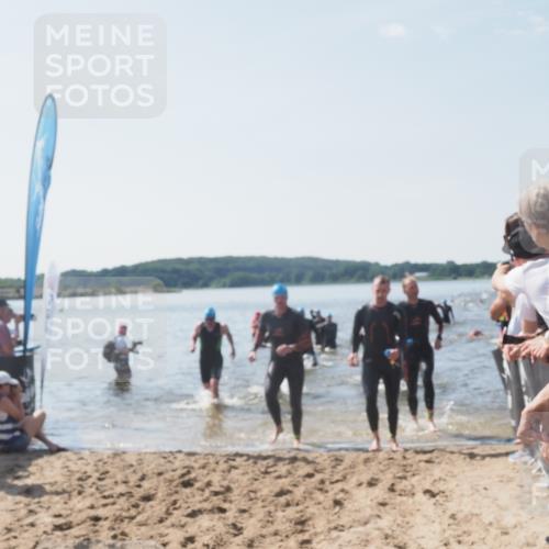 22.06.2025 - Viking Triathlon MichiJ http://msf.ph/oto/8089458 22.06.2025 10:37:32 Schwimmen 21, 34, 131, 141, 163, 177, 180, 187, 245, 253, 312, 316, 344, 456, 506, 614, 639 meine-sportfotos.de