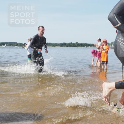 22.06.2025 - Viking Triathlon KatJ http://msf.ph/oto/8089461 22.06.2025 10:25:07 Schwimmen 4, 521 meine-sportfotos.de