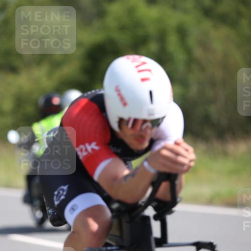 22.06.2025 - Viking Triathlon Yannick Fuchs http://msf.ph/oto/8089467 22.06.2025 11:03:21 Radfahren 4, 100, 641 meine-sportfotos.de