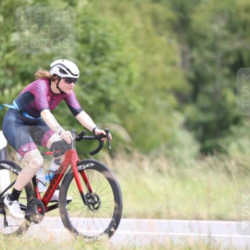 22.06.2025 - Viking Triathlon Yannick Fuchs http://msf.ph/oto/8089472 22.06.2025 13:21:09 Radfahren 333, 412, 525, 615 meine-sportfotos.de