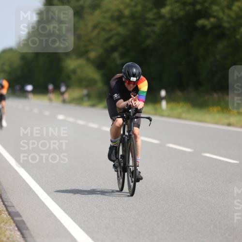 22.06.2025 - Viking Triathlon Yannick Fuchs http://msf.ph/oto/8089474 22.06.2025 11:49:58 Radfahren 11, 33, 150, 182, 257, 376, 638 meine-sportfotos.de