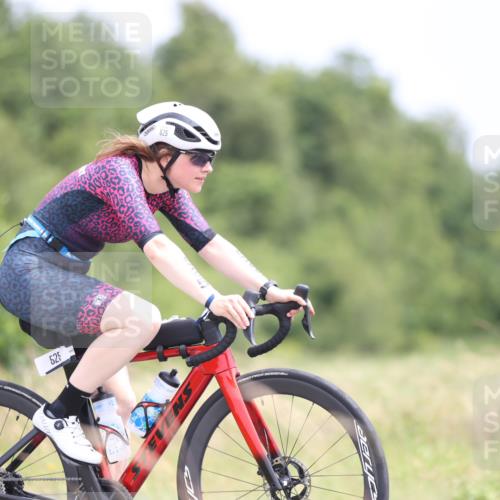 22.06.2025 - Viking Triathlon Yannick Fuchs http://msf.ph/oto/8089499 22.06.2025 13:21:10 Radfahren 333, 412, 525, 615 meine-sportfotos.de