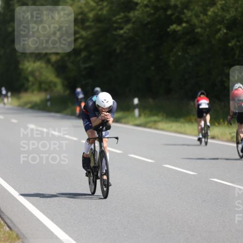 22.06.2025 - Viking Triathlon Yannick Fuchs http://msf.ph/oto/8089507 22.06.2025 11:04:53 Radfahren 156, 167, 182, 370, 557 meine-sportfotos.de