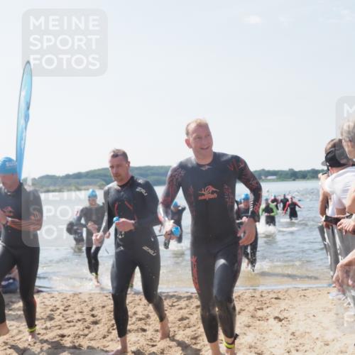 22.06.2025 - Viking Triathlon MichiJ http://msf.ph/oto/8089582 22.06.2025 10:37:34 Schwimmen 21, 34, 131, 141, 163, 177, 180, 187, 245, 253, 312, 316, 344, 456, 506, 614, 639, 645 meine-sportfotos.de