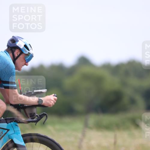 22.06.2025 - Viking Triathlon Yannick Fuchs http://msf.ph/oto/8089617 22.06.2025 13:21:18 Radfahren 333, 489, 615 meine-sportfotos.de