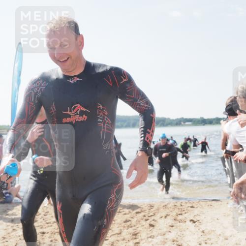 22.06.2025 - Viking Triathlon MichiJ http://msf.ph/oto/8089624 22.06.2025 10:37:35 Schwimmen 21, 131, 141, 163, 177, 180, 187, 245, 253, 312, 316, 344, 411, 456, 506, 614, 639, 645 meine-sportfotos.de