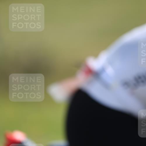 22.06.2025 - Viking Triathlon Yannick Fuchs http://msf.ph/oto/8089634 22.06.2025 11:05:16 Radfahren 191, 324, 628 meine-sportfotos.de
