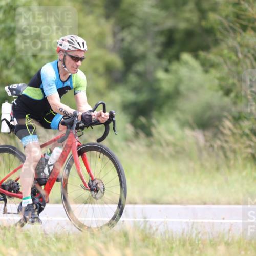 22.06.2025 - Viking Triathlon Yannick Fuchs http://msf.ph/oto/8089645 22.06.2025 13:21:26 Radfahren 483, 489, 649 meine-sportfotos.de