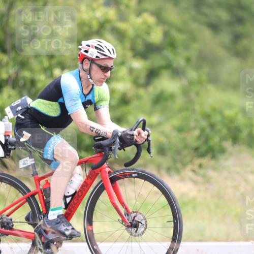 22.06.2025 - Viking Triathlon Yannick Fuchs http://msf.ph/oto/8089657 22.06.2025 13:21:26 Radfahren 483, 489, 649 meine-sportfotos.de