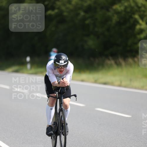 22.06.2025 - Viking Triathlon Yannick Fuchs http://msf.ph/oto/8089664 22.06.2025 11:05:26 Radfahren 79, 93, 141, 191, 254, 408, 455 meine-sportfotos.de