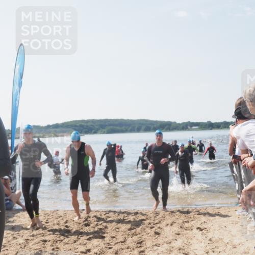 22.06.2025 - Viking Triathlon MichiJ http://msf.ph/oto/8089665 22.06.2025 10:37:36 Schwimmen 21, 131, 141, 163, 177, 180, 187, 245, 253, 316, 411, 456, 506, 614, 639, 645 meine-sportfotos.de