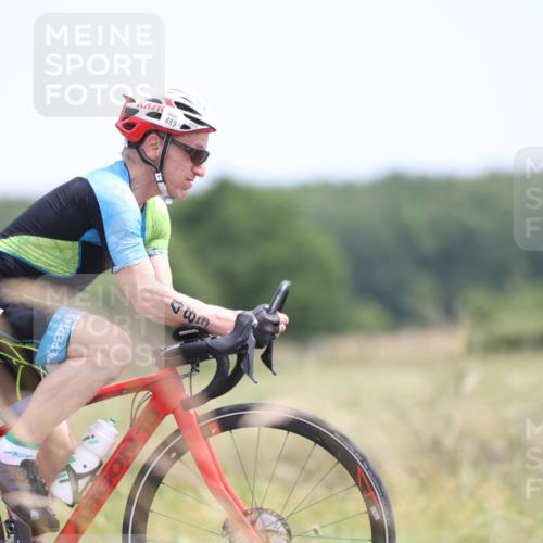 22.06.2025 - Viking Triathlon Yannick Fuchs http://msf.ph/oto/8089671 22.06.2025 13:21:27 Radfahren 483, 489, 649 meine-sportfotos.de