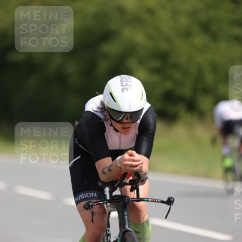 22.06.2025 - Viking Triathlon Yannick Fuchs http://msf.ph/oto/8089672 22.06.2025 11:50:04 Radfahren 11, 33, 150, 182, 257, 376, 553, 638 meine-sportfotos.de