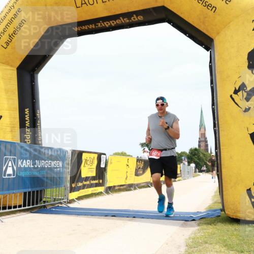 22.06.2025 - Viking Triathlon H.Heesch http://msf.ph/oto/8089682 22.06.2025 13:32:42 Laufen 647 meine-sportfotos.de