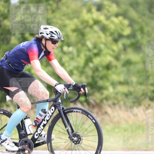 22.06.2025 - Viking Triathlon Yannick Fuchs http://msf.ph/oto/8089683 22.06.2025 13:21:31 Radfahren 460, 483, 489, 649 meine-sportfotos.de