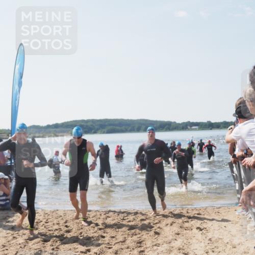 22.06.2025 - Viking Triathlon MichiJ http://msf.ph/oto/8089684 22.06.2025 10:37:36 Schwimmen 21, 131, 141, 163, 177, 180, 187, 245, 253, 316, 411, 456, 506, 614, 639, 645 meine-sportfotos.de