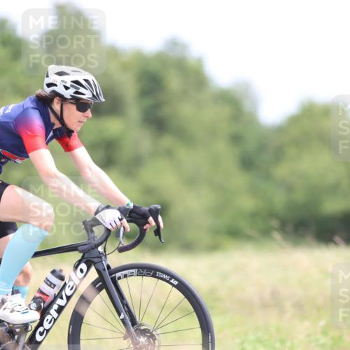 22.06.2025 - Viking Triathlon Yannick Fuchs http://msf.ph/oto/8089691 22.06.2025 13:21:32 Radfahren 460, 483, 489, 649 meine-sportfotos.de