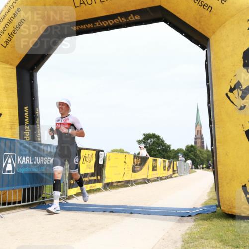 22.06.2025 - Viking Triathlon H.Heesch http://msf.ph/oto/8089722 22.06.2025 13:33:00 Laufen 284, 416, 511 meine-sportfotos.de