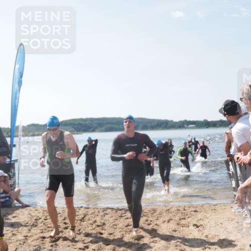 22.06.2025 - Viking Triathlon MichiJ http://msf.ph/oto/8089738 22.06.2025 10:37:37 Schwimmen 21, 131, 141, 163, 177, 180, 187, 245, 253, 316, 411, 433, 456, 506, 614, 619, 639, 645 meine-sportfotos.de