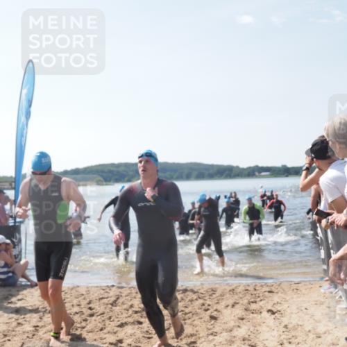 22.06.2025 - Viking Triathlon MichiJ http://msf.ph/oto/8089763 22.06.2025 10:37:38 Schwimmen 21, 131, 141, 163, 177, 180, 187, 245, 396, 411, 433, 456, 506, 614, 619, 639, 645 meine-sportfotos.de