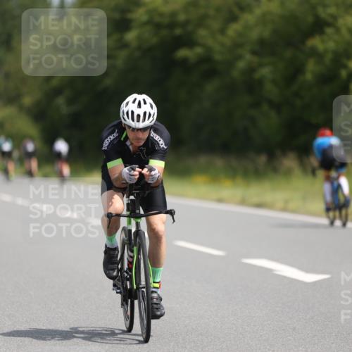 22.06.2025 - Viking Triathlon Yannick Fuchs http://msf.ph/oto/8089765 22.06.2025 11:50:18 Radfahren 72, 153, 523, 639 meine-sportfotos.de