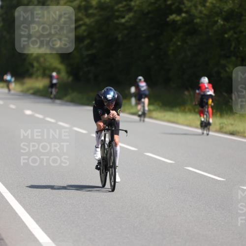 22.06.2025 - Viking Triathlon Yannick Fuchs http://msf.ph/oto/8089774 22.06.2025 11:05:35 Radfahren 93, 254, 335, 408, 535, 657, 661 meine-sportfotos.de