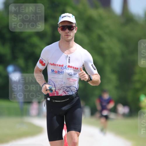 22.06.2025 - Viking Triathlon H.Heesch http://msf.ph/oto/8089778 22.06.2025 12:58:56 Laufen 521 meine-sportfotos.de