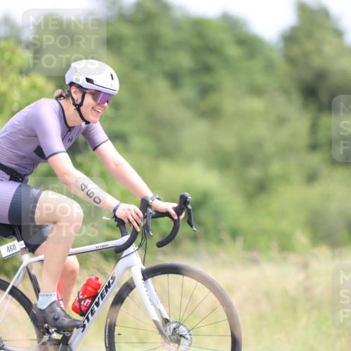 22.06.2025 - Viking Triathlon Yannick Fuchs http://msf.ph/oto/8089779 22.06.2025 13:21:38 Radfahren 249, 460, 483, 649 meine-sportfotos.de