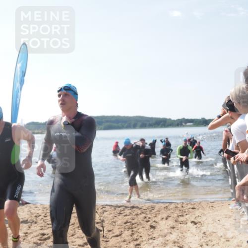 22.06.2025 - Viking Triathlon MichiJ http://msf.ph/oto/8089782 22.06.2025 10:37:38 Schwimmen 21, 131, 141, 163, 177, 180, 187, 245, 396, 411, 433, 456, 506, 614, 619, 639, 645 meine-sportfotos.de