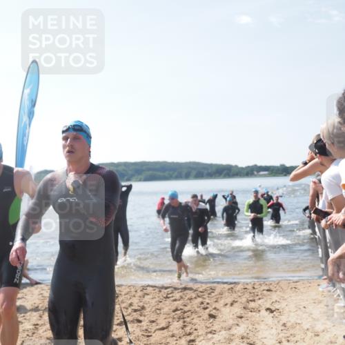 22.06.2025 - Viking Triathlon MichiJ http://msf.ph/oto/8089791 22.06.2025 10:37:38 Schwimmen 21, 131, 141, 163, 177, 180, 187, 245, 396, 411, 433, 456, 506, 614, 619, 639, 645 meine-sportfotos.de