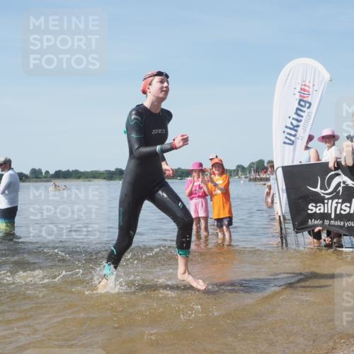 22.06.2025 - Viking Triathlon KatJ http://msf.ph/oto/8089813 22.06.2025 10:25:33 Schwimmen 2, 420, 641 meine-sportfotos.de