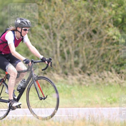 22.06.2025 - Viking Triathlon Yannick Fuchs http://msf.ph/oto/8089815 22.06.2025 13:21:40 Radfahren 249, 364, 460 meine-sportfotos.de