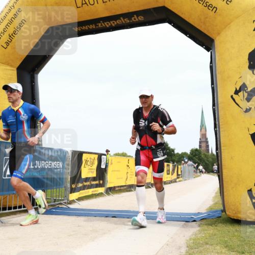 22.06.2025 - Viking Triathlon H.Heesch http://msf.ph/oto/8089816 22.06.2025 13:34:03 Laufen 28, 156, 555 meine-sportfotos.de