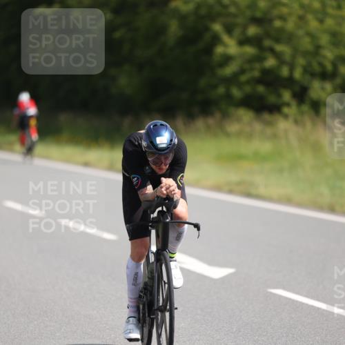 22.06.2025 - Viking Triathlon Yannick Fuchs http://msf.ph/oto/8089824 22.06.2025 11:05:36 Radfahren 93, 254, 335, 408, 535, 657, 661 meine-sportfotos.de